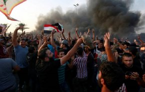 الصدر: مندسون مدعومون من الخارج يخرجون الثورة عن سلميتها