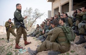  رئيس أركان جيش الاحتلال  لقادة لواء مظليين : 'استعدوا للحرب'