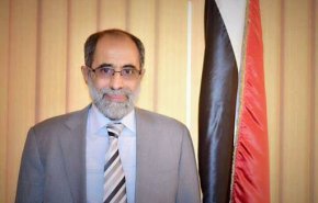 بالصورة: استشهاد وزير الشباب والرياضة اليمني إثر إطلاق نار على سيارته