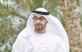 أسبوع على التطبيع.. بن زايد يتصل بحمدوك ليؤكد دعم السودان
