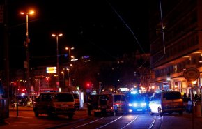 شاهد.. هجوم إرهابي وسط فيينا وأنباء عن مقتل عدة أشخاص
