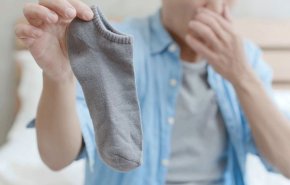 جوارب طبية لعلاج رائحة القدم الكريهة