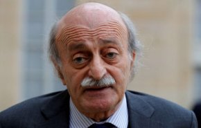 اعتذار جنبلاط.. بعد تهدئة مع حزب الله وانتقاد السعودية وجعجع!