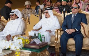 من هو أول زعيم عربي هنأ بايدن بفوزه بالانتخابات؟