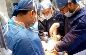 بالصور..اشياء غريبة في معدة مريض عربي تفاجئ الأطباء!
