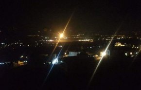 جيش الاحتلال يعتقل شخصين على الحدود مع لبنان
