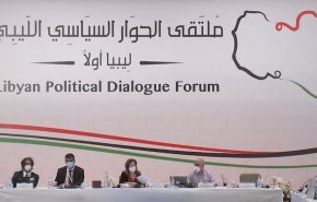 تباين ردود أفعال الشارع حول مخرجات الحوار الليبي في تونس + فيديو