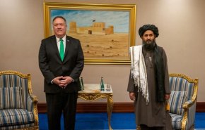 بومبيو يلتقي وفد طالبان في قطر
