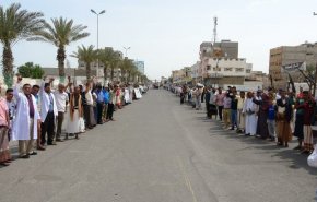وقفات احتجاجية بالحديدة للتنديد باستمرار القصف الجوي لقوى العدوان