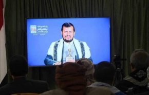 السيد الحوثي يلتقي برئيس وأعضاء حكومة الإنقاذ وقيادات عليا في الدولة