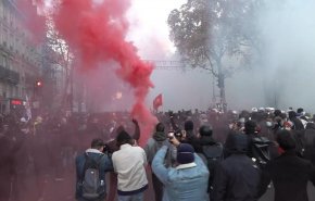 تظاهرات عنيفة في فرنسا ضد قانون منع تصوير الشرطة