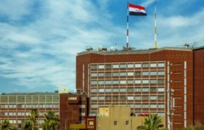 مسؤول عراقي يزف بشرى بشأن تأمين رواتب الموظفين بموازنة العام المقبل
