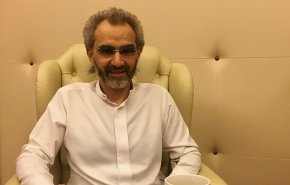 شاهد/ ابن سلمان يبتز الأمير الوليد مقابل السماح له بالسفر
