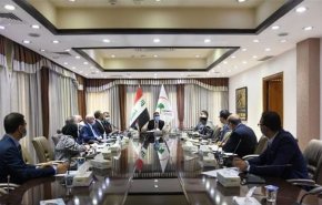 خلية ازمة العراق الصحية بصدد غلق المولات والمتنزهات غير الملتزمة