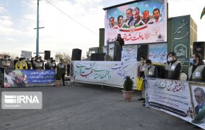 نجل الشهيد فخري زادة : مسيرة الازدهار في البلاد لن تتوقف بالاغتيالات