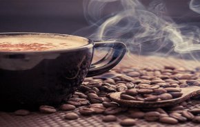 علامات جسدية تحذرك من إفراطك في شرب القهوة

