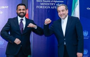 عراقجي ونظيره الافغاني يتباحثان بشان مفاوضات السلام في افغانستان