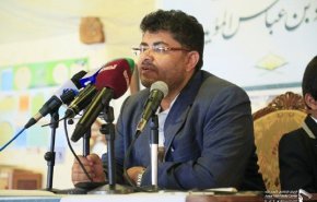 الحوثي يعرض على السعودية حماية موانئها