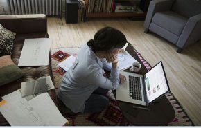 7 عادات تؤثر عليك أثناء العمل من المنزل