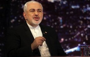 ظريف يرد على بومبيو ويؤكد أن الحظر أضر بالشركات الأميركية 
