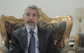 اول انتقاد من حزب الإصلاح على تشكيلة حكومة هادي