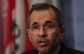 إيران: لا تفاوض على صواريخنا الباليستية
