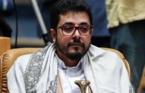 سفير اليمن في طهران يدعو الأمة الإسلامية للوحدة بوجه المستكبرين 