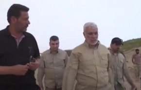 شاهد.. رد فعل رائع للشهيد المهندس بعد تفقد احوال جنود الحشد في تلعفر