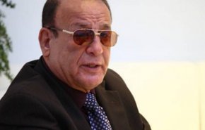 فنان عراقي يسلم الحكومة قطعة أثرية من العصر السومري
