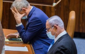 شاهد .. الإحتلال يتفكك سياسيا بسبب مصالح السياسيين الشخصية!