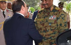 السيسي يؤكد للبرهان دعمه الكامل للسودان