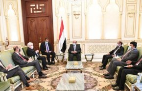 هادي يلتقي غريفيث في الرياض
