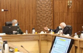 ظريف: إصدار مذكرة قبض على دونالد ترامب