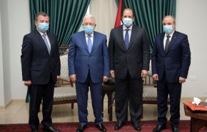 عباس يجتمع بوفدين من المخابرات المصرية والاردنية في رام الله

