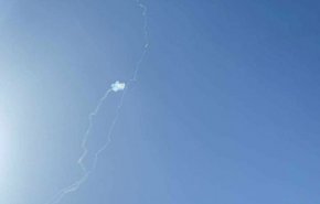 انفجار قوي في الرياض والإعلام السعودي يرجح أن يكون صاروخا بالستيا