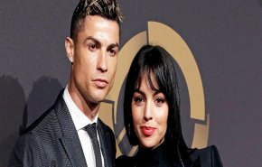 ساعات ومجوهرات الثنائي رونالدو وجورجينا.. قيمتها بالملايين
