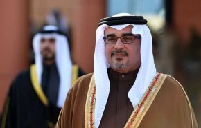 ولي العهد البحريني يلتقي قائد القيادة المركزية الأمريكية