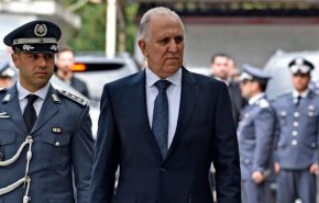 فهمي : الوضع في طرابلس تحت السيطرة وما يحصل ليس عفويا 
