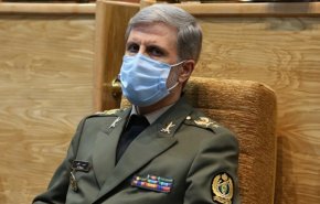 وزير الدفاع : العلاقات بين طهران ونيودلهي تحظى بأهمية خاصة