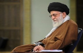 قائد الثورة الاسلامية يعفو عن نحو 4 آلاف سجين