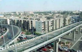 فيديو مثير للدهشة.. سائق ينجو من الموت بأعجوبة!