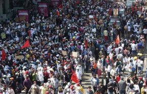 تصاعد الغضب في ميانمار بسبب اعتقال معارضي الانقلاب