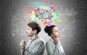 دراسة: النساء أكثر قدرة على قراءة الأفكار وتقييم الاخرين مقارنة بالرجال