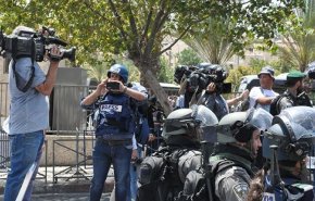 پلیس رژیم صهیونیستی تصویربردار شبکه العالم را بازداشت کرد + عکس