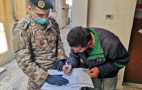 توزيع تعويضات على اللبنانيين المتضررين جراء انفجار مرفأ بيروت