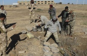 خبراء مكافحة المتفجرات يعالجون 10 صواريخ جهنم في العراق

