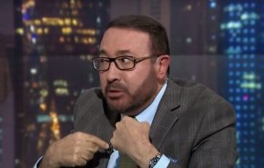 رسام يمني ينتقم بريشته من “فيصل القاسم” بهذا اللقب المضحك!