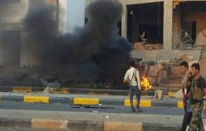5 قتلى وجرحى في استهداف قائدين عسكريين في عدن 