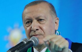 أردوغان يطالب برفع الحظر عن إيران 