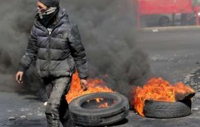 لبنان: ضحيتان نتيجة قطع أوتوستراد بيروت – الشمال